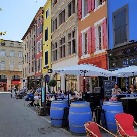 Les Couleurs Du Monde ! Parking Et Balcon Διαμέρισμα Καρκασόν Εξωτερικό φωτογραφία